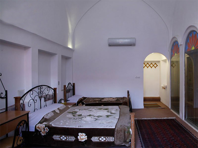 هتل خانه تاریخی احسان کاشان