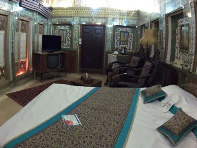 هتل آنتیک ملک التجار یزد