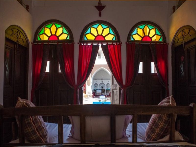 هتل خانه تاریخی نگین کاشان