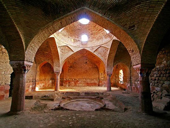 حمام تاریخی جلفا