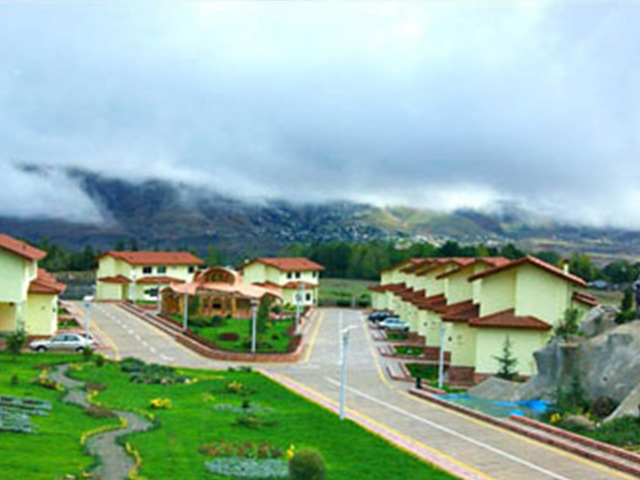 هتل پارسیان کلاردشت