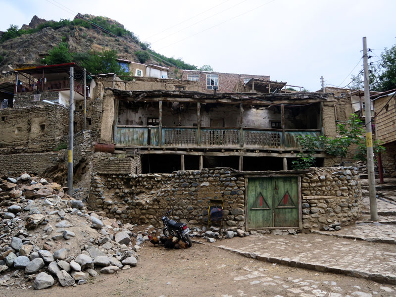 روستای اشتبین