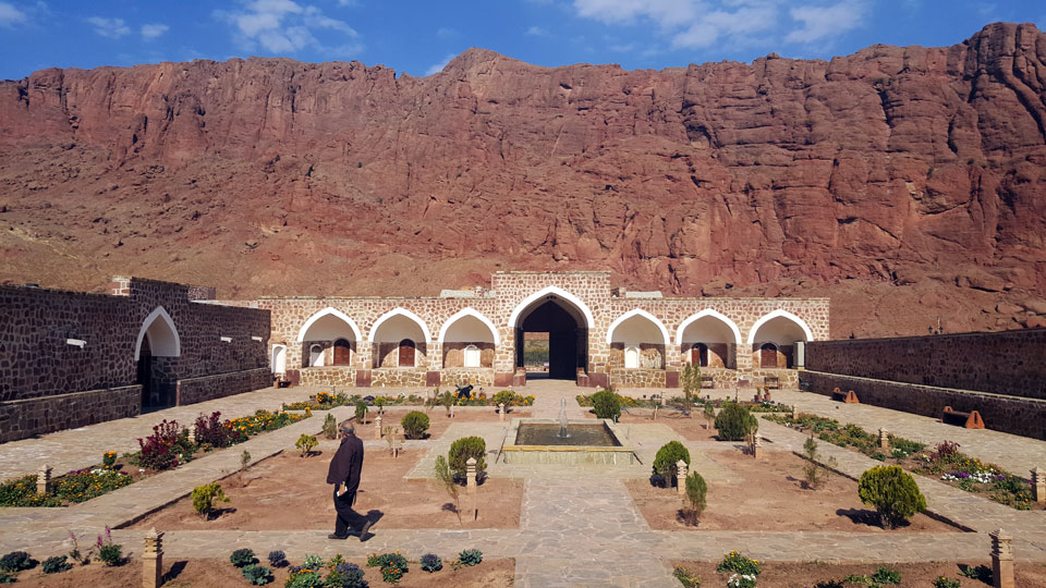 کاروانسرای خواجه نظر جلفا