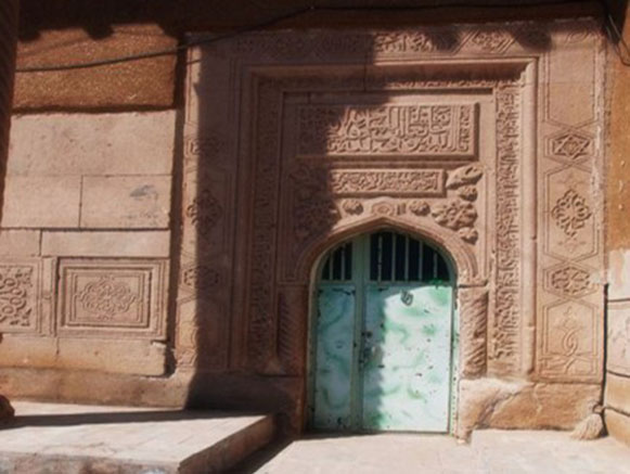 مسجد اسنق