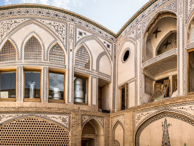 هتل سرای عامری ها کاشان