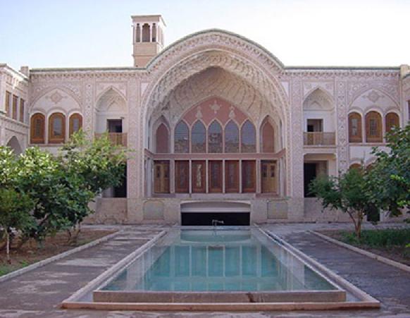 هتل سرای عامری ها کاشان