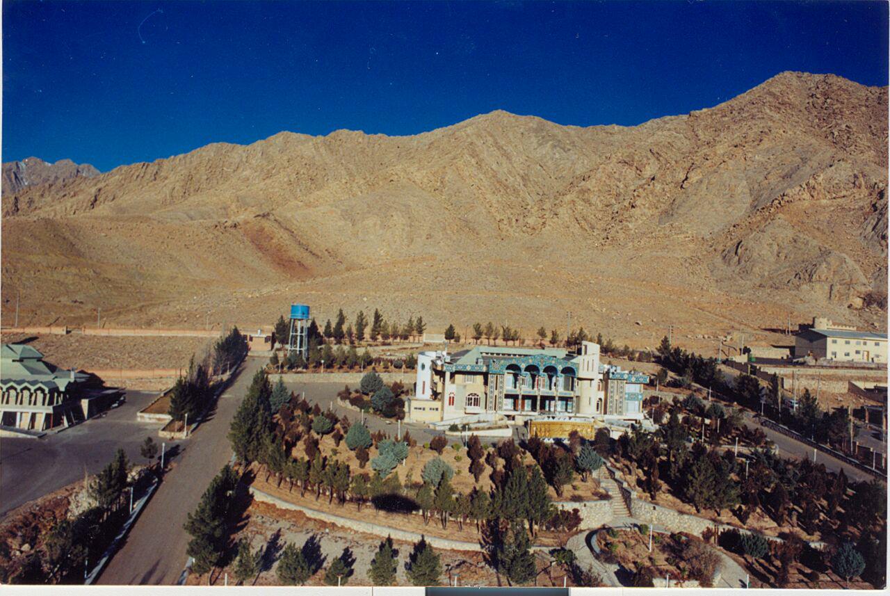 هتل سنگسر مهدیشهر سمنان
