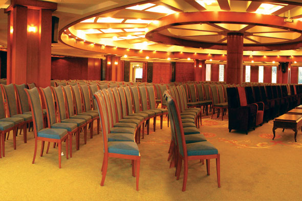 هتل بزرگ شیراز