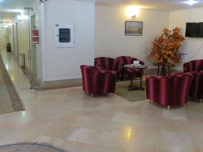 مهمانسرای جهانگردی لار