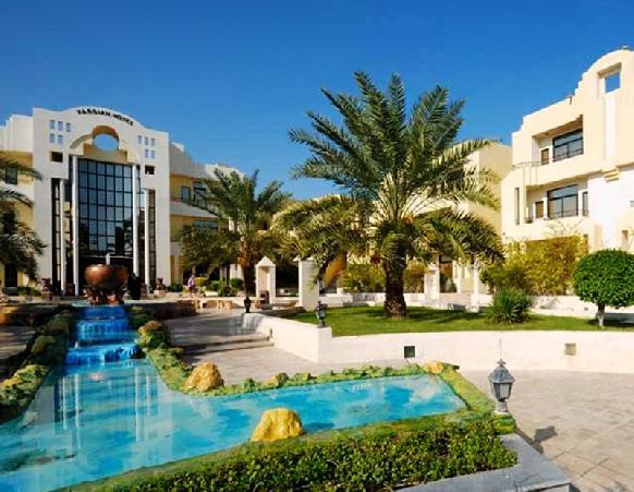 هتل آپارتمان پارسیان کیش