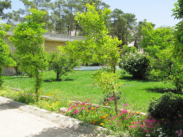 مهمانسرای جهانگردی فیروزآباد