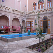 هتل مهمانسرای سنتی سروش یزد