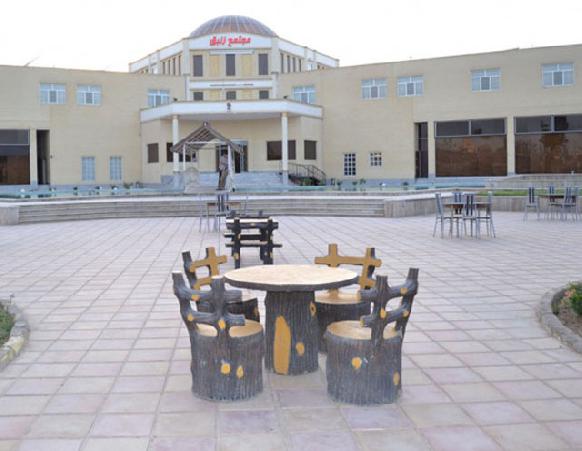 هتل زنبق یزد