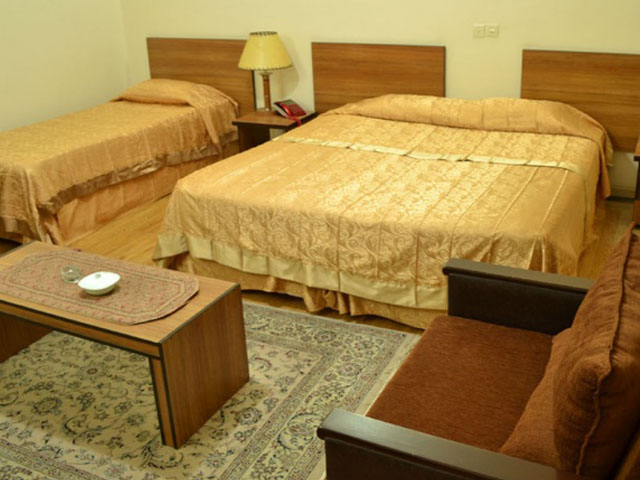 هتل زنبق یزد