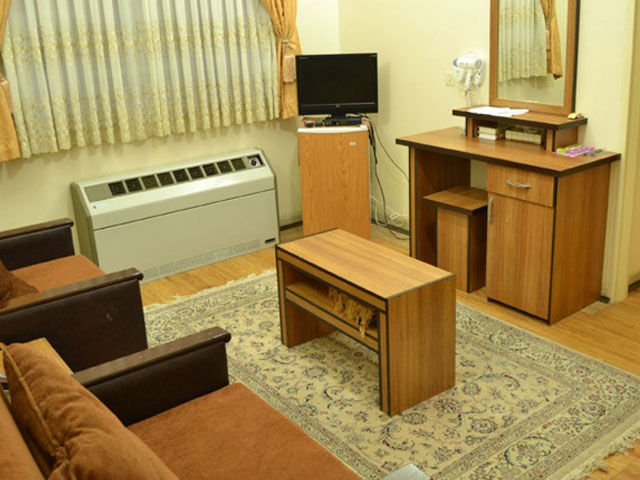 هتل زنبق یزد