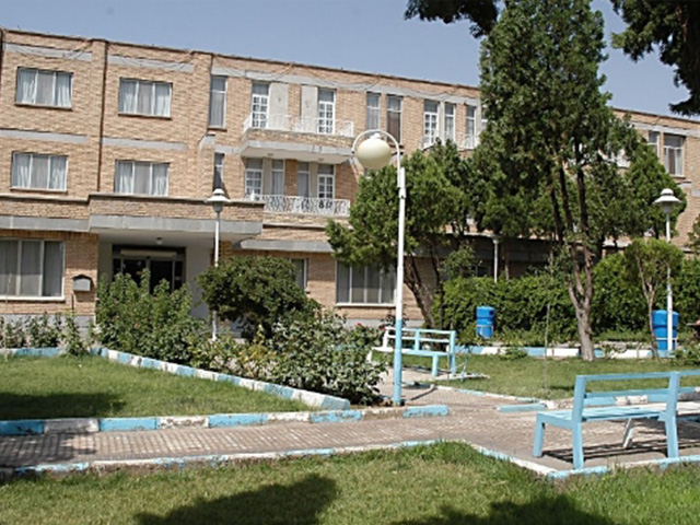 مهمانسرای جهانگردی سمنان