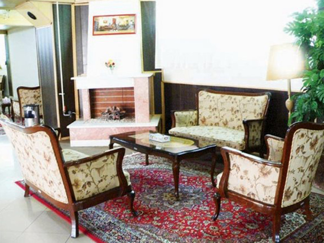 هتل صدرا تنکابن