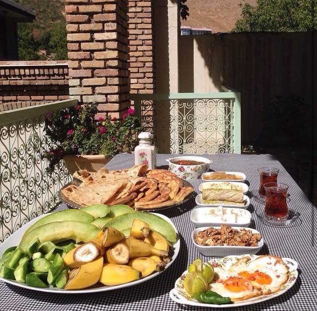 هتل آپارتمان سرای پدری خوانسار