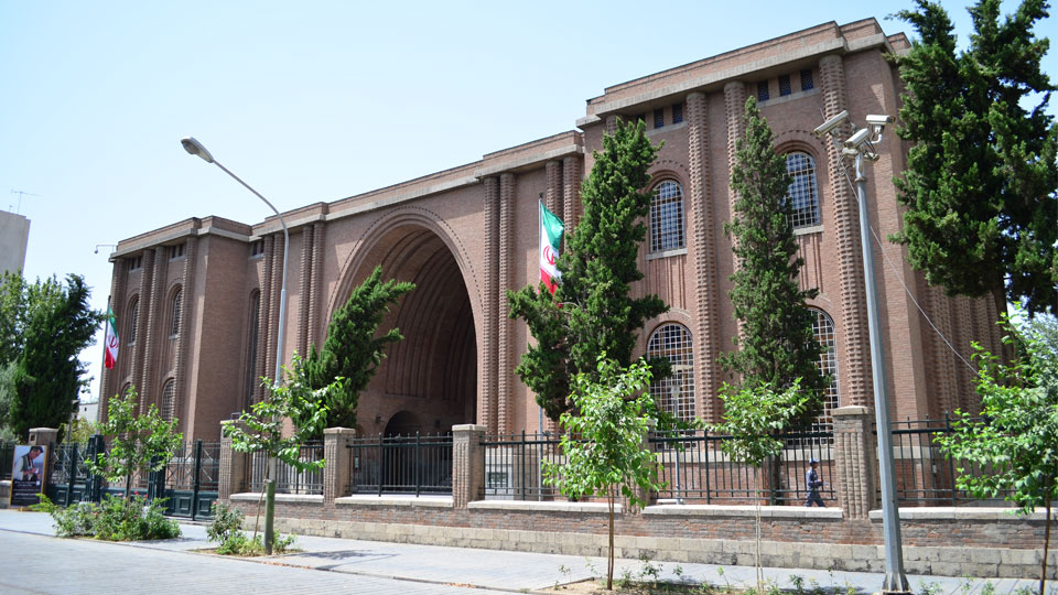 موزه ایران باستان