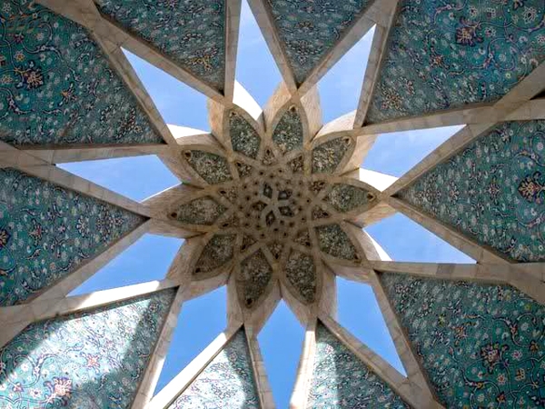 آرامگاه حکیم عمر خیام