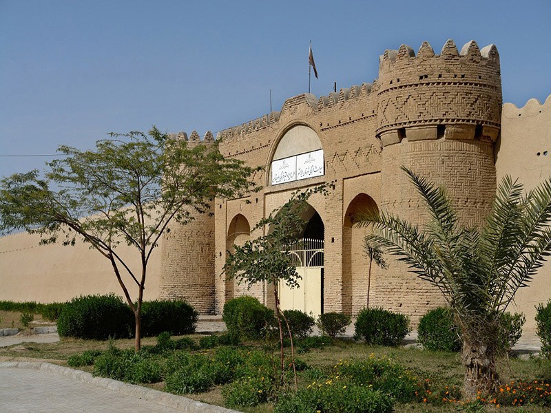 قلعه ناصری ایرانشهر