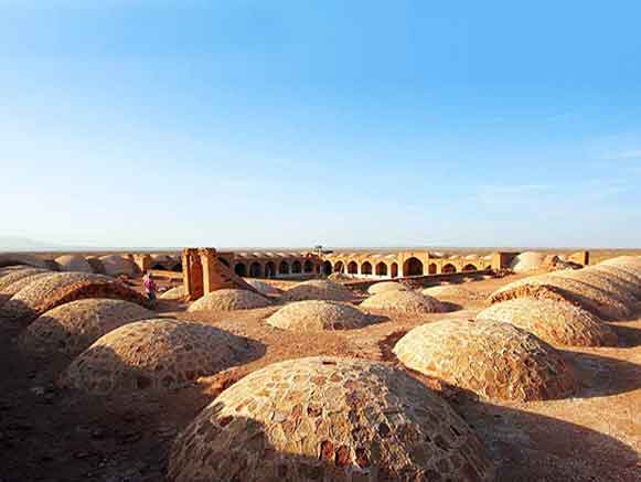 کاروانسرای دیرگچین