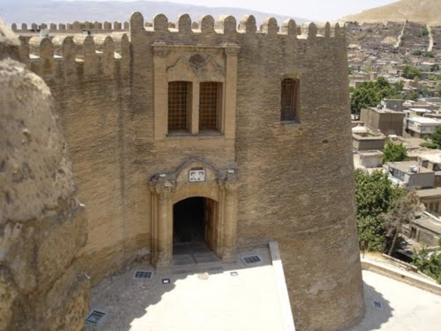 قلعه فلک الافلاک