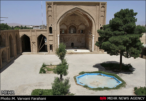 مسجد جامع ساوه