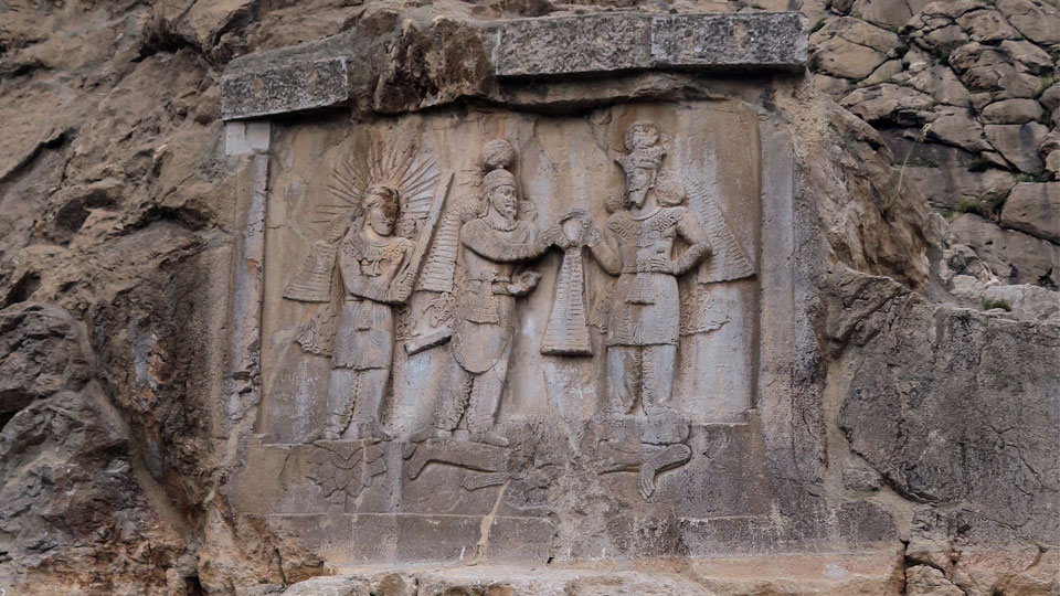طاق بستان