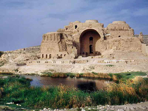 کاخ ساسانی سروستان