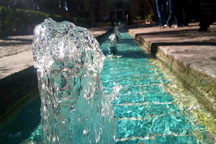 باغ گلشن طبس