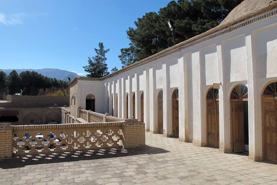 باغ موزه اکبریه