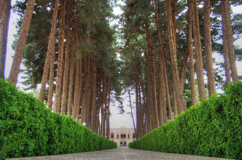 باغ موزه اکبریه